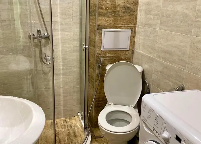 アパート Lines *