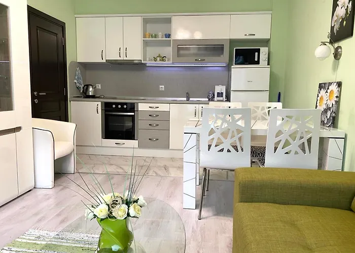 Апартамент Lines